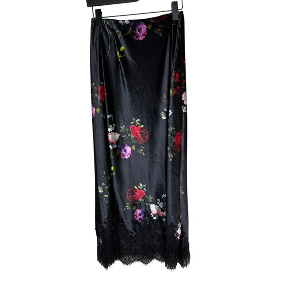 ALICE + OLIVIA Maeve Lace Trim Velvet Slip Skirt - Picture 9 of 10